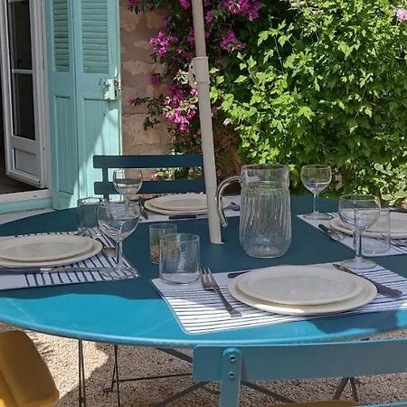 Le Gabian, Duplex Proche Plage Et Centre Санари-сюр-Мер Экстерьер фото