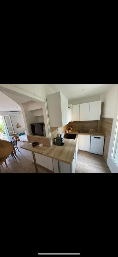 Le Gabian, Duplex Proche Plage Et Centre Санари-сюр-Мер Экстерьер фото